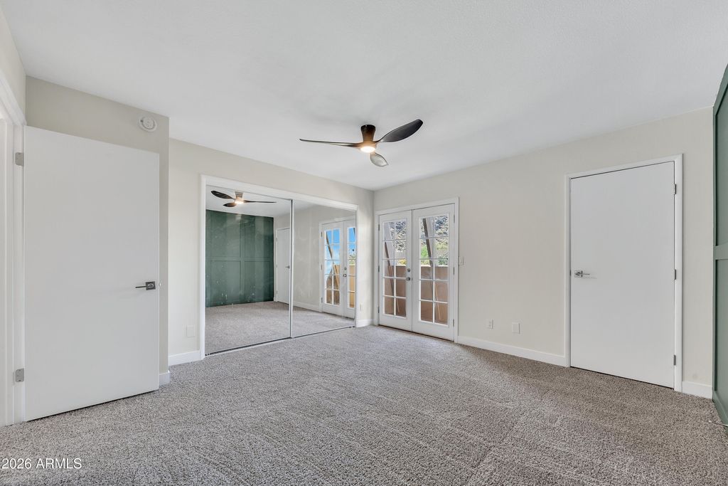 Image 16 of property listing at 1601 W SUNNYSIDE Drive 164, Phoenix, AZ 85029
