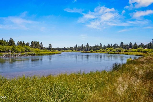54635 Silver Fox Drive, Bend, OR 97707