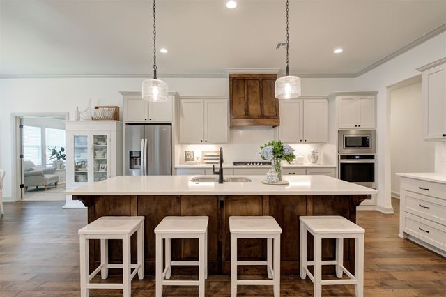 8724 Beechgrove Drive, Arcadia, OK 73007