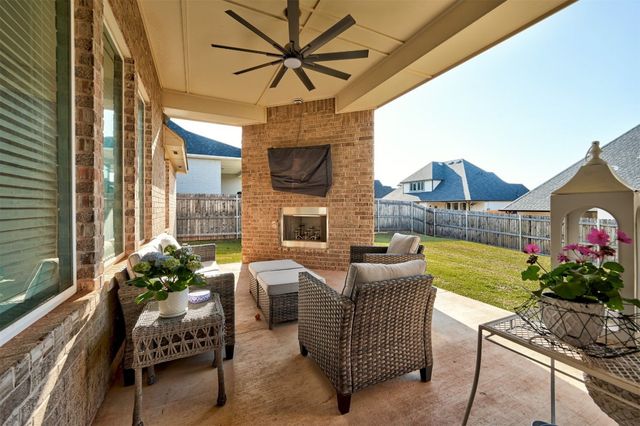 8724 Beechgrove Drive, Arcadia, OK 73007