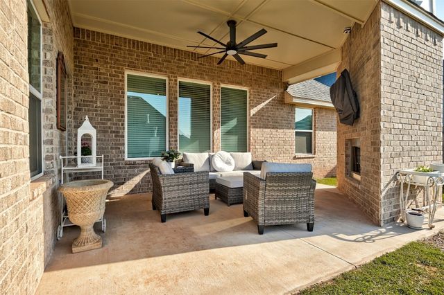 8724 Beechgrove Drive, Arcadia, OK 73007