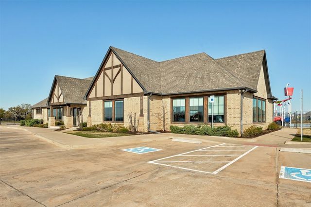 8724 Beechgrove Drive, Arcadia, OK 73007