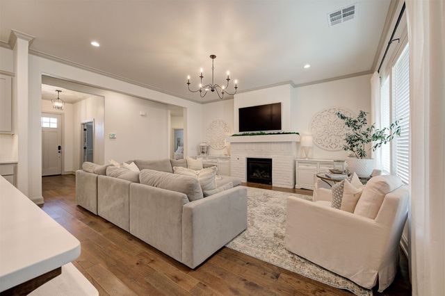 8724 Beechgrove Drive, Arcadia, OK 73007
