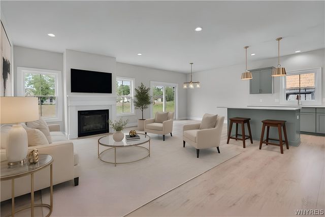 74 Eagleview Drive, Grand Island, NY 14072