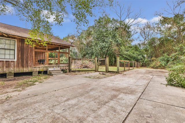 1231 Fm 3513 Road, Lumberton, TX 77657