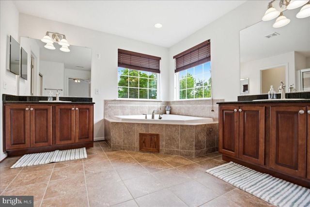 115 THOROUGHBRED DR, Prince Frederick, MD 20678