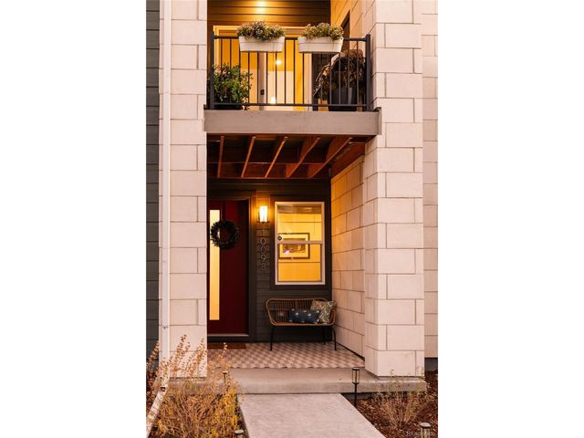 10098 E 62nd Ave, Denver, CO 80238