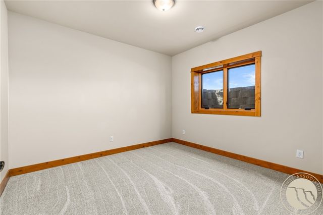3877 High Trail Road, Billings, MT 59101