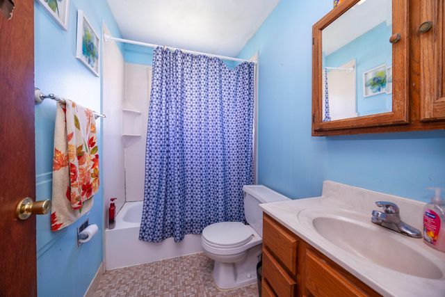7543 N Wildwood Street, Westland, MI 48185