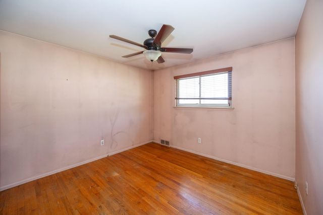 7543 N Wildwood Street, Westland, MI 48185