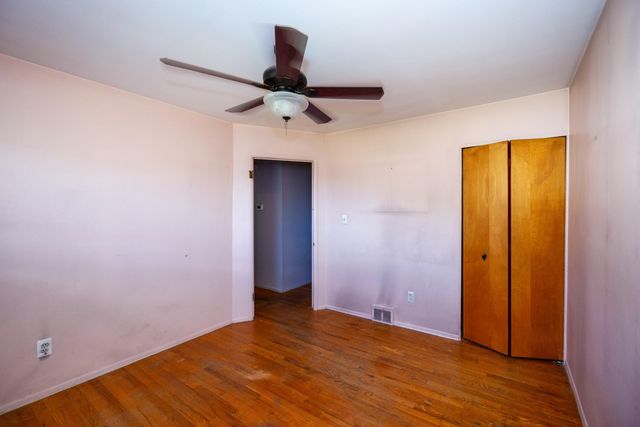 7543 N Wildwood Street, Westland, MI 48185