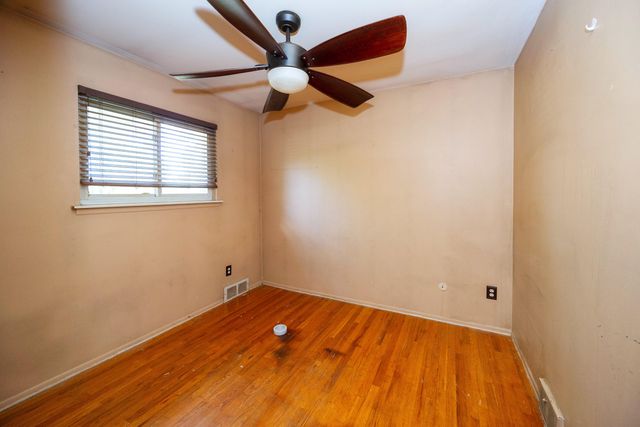 7543 N Wildwood Street, Westland, MI 48185