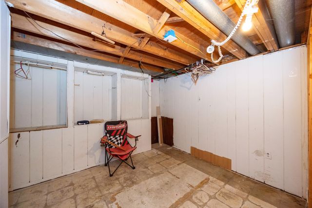 7543 N Wildwood Street, Westland, MI 48185