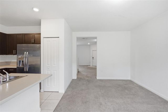 20714 NE 5th Ct 220714, Miami, FL 33179