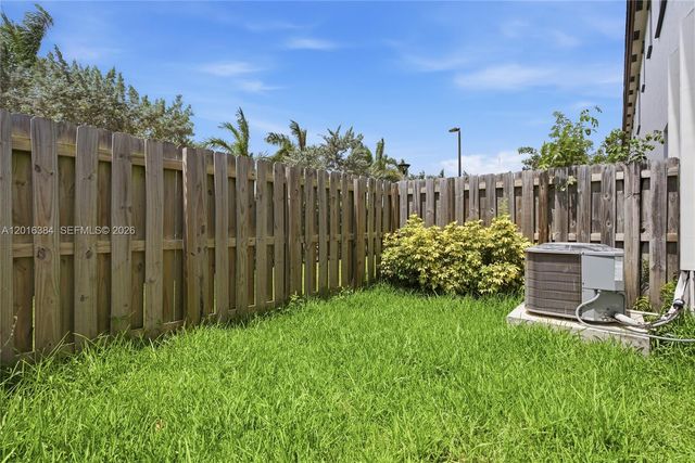 20714 NE 5th Ct 220714, Miami, FL 33179