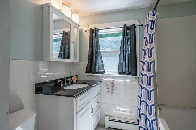 66 Avon Drive, Nashua, NH 03064
