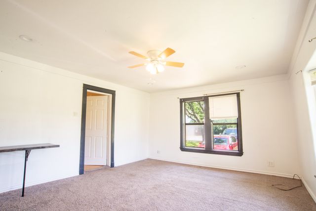 204 S Britton Street, Tom Bean, TX 75489