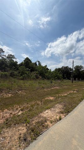 4030 Road 5914 17, Cleveland, TX 77327