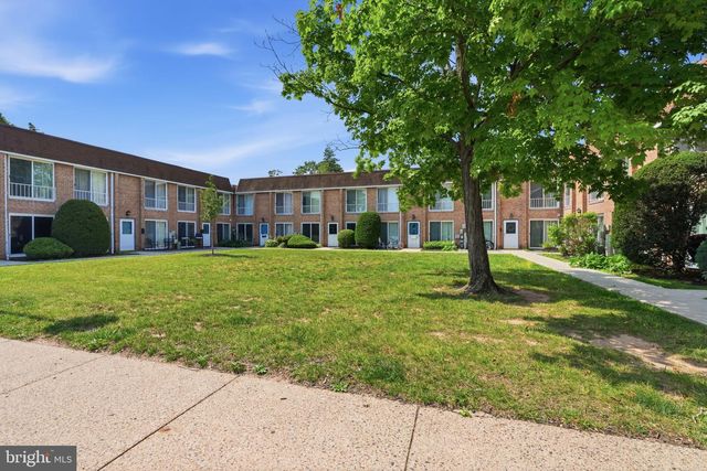 418 BRANDYWINE CT, Warminster, PA 18974