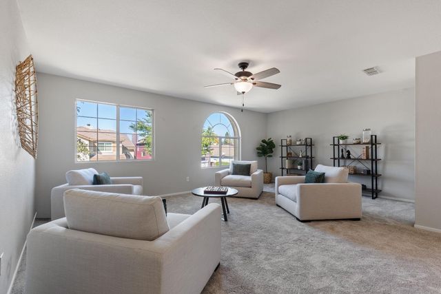 6608 Trailride Way, Citrus Heights, CA 95621