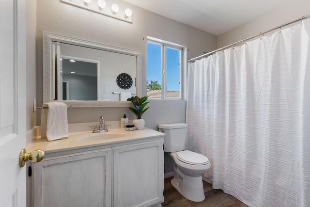 6608 Trailride Way, Citrus Heights, CA 95621