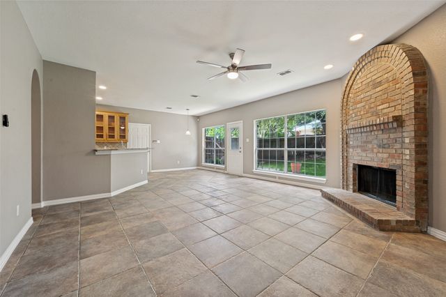 1302 Charlotte Way, Carrollton, TX 75007