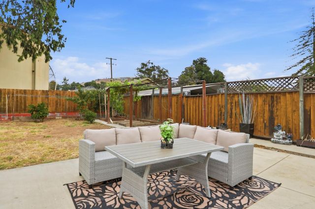 78 Clareview Avenue, San Jose, CA 95127
