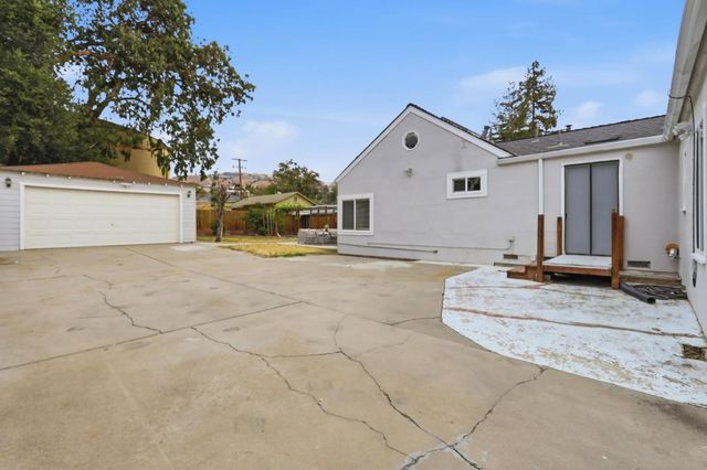 78 Clareview Avenue, San Jose, CA 95127