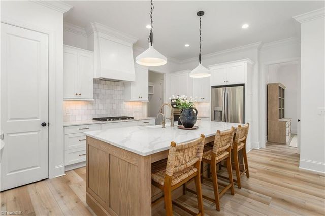 7301 Lees Ridge Road, Oak Ridge, NC 27310