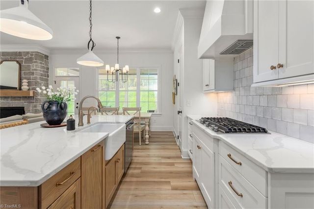 7301 Lees Ridge Road, Oak Ridge, NC 27310