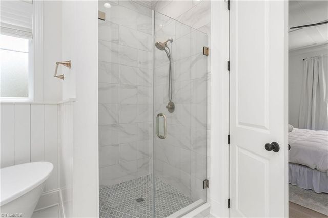 7301 Lees Ridge Road, Oak Ridge, NC 27310