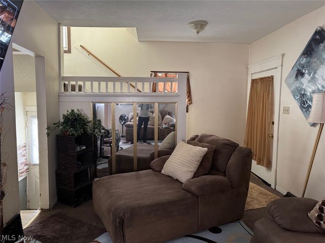 899 Lawton Street, Akron, OH 44320