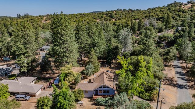 10705 Ranchette Dr, Jackson, CA 95642