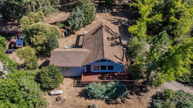 10705 Ranchette Dr, Jackson, CA 95642
