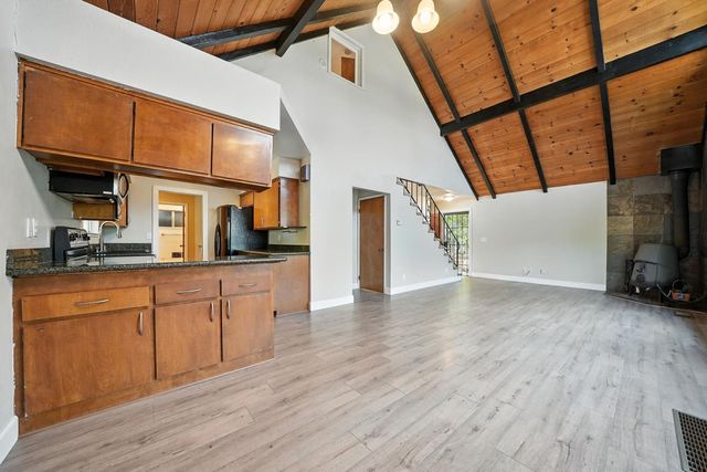 10705 Ranchette Dr, Jackson, CA 95642