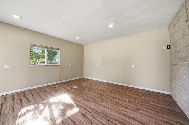 10705 Ranchette Dr, Jackson, CA 95642