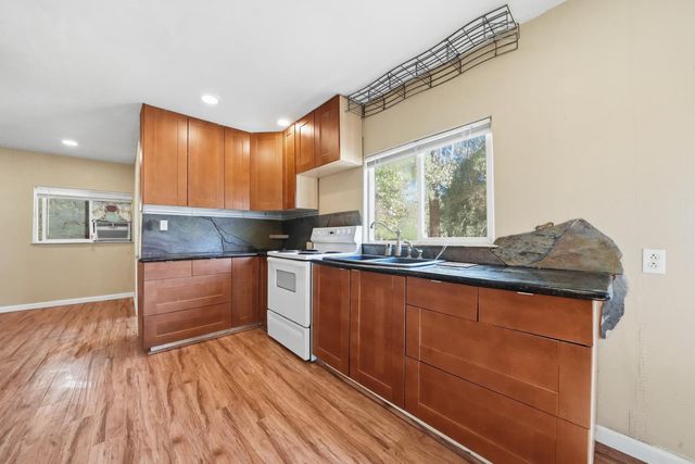 10705 Ranchette Dr, Jackson, CA 95642