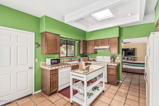 993 W Placita Agradable, Green Valley, AZ 85614