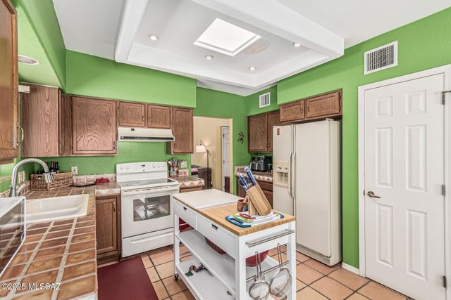 993 W Placita Agradable, Green Valley, AZ 85614