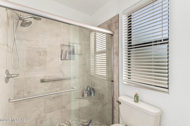 993 W Placita Agradable, Green Valley, AZ 85614