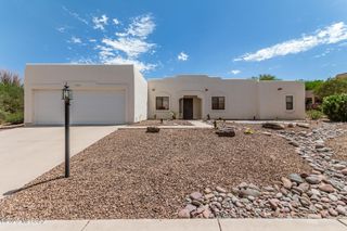 993 W Placita Agradable, Green Valley, AZ 85614