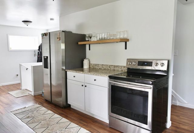 30733 Elmwood Street, Garden City, MI 48135