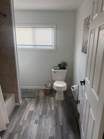 30733 Elmwood Street, Garden City, MI 48135