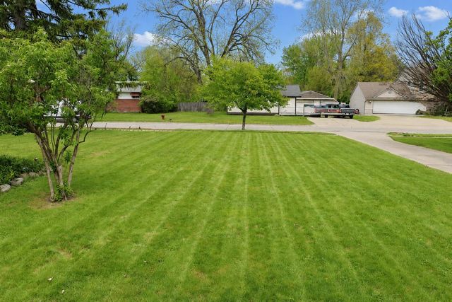 30733 Elmwood Street, Garden City, MI 48135