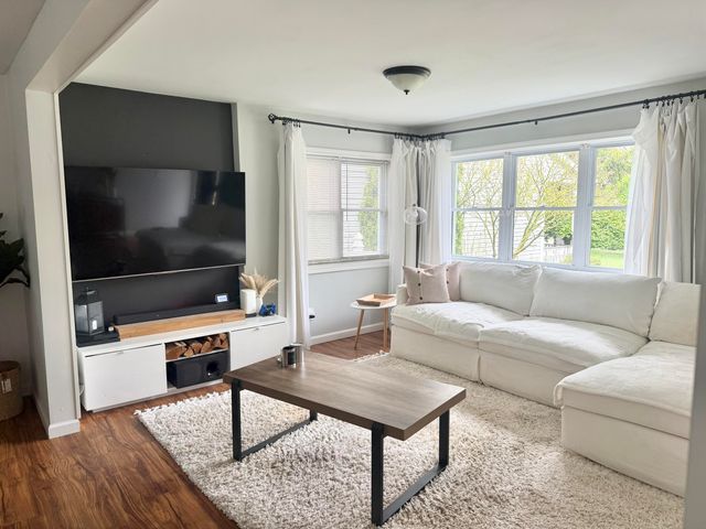 30733 Elmwood Street, Garden City, MI 48135