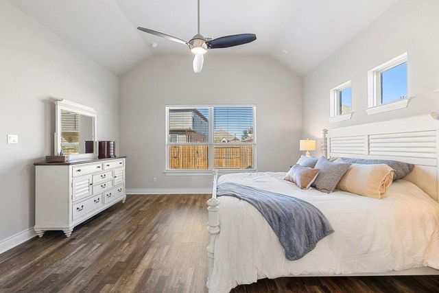 3512 Westport LN, Pflugerville, TX 78660