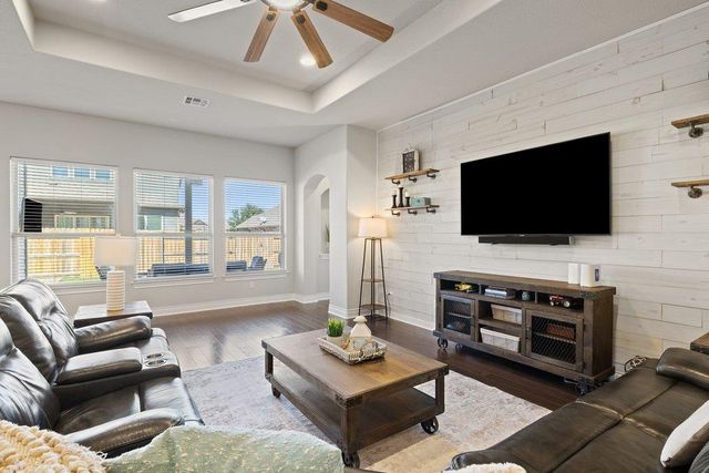 3512 Westport LN, Pflugerville, TX 78660