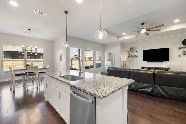 3512 Westport LN, Pflugerville, TX 78660