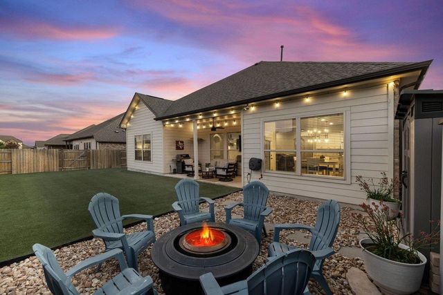 3512 Westport LN, Pflugerville, TX 78660