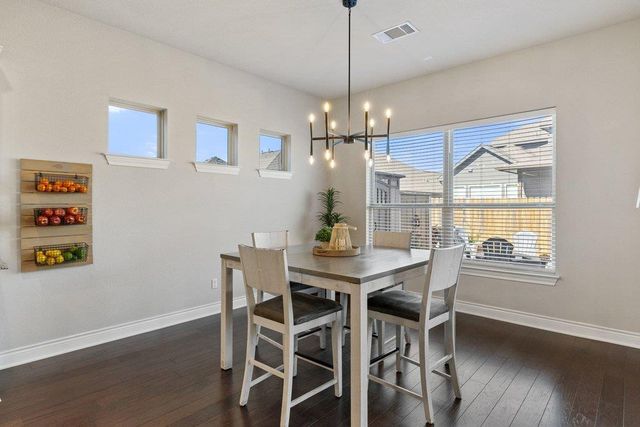 3512 Westport LN, Pflugerville, TX 78660